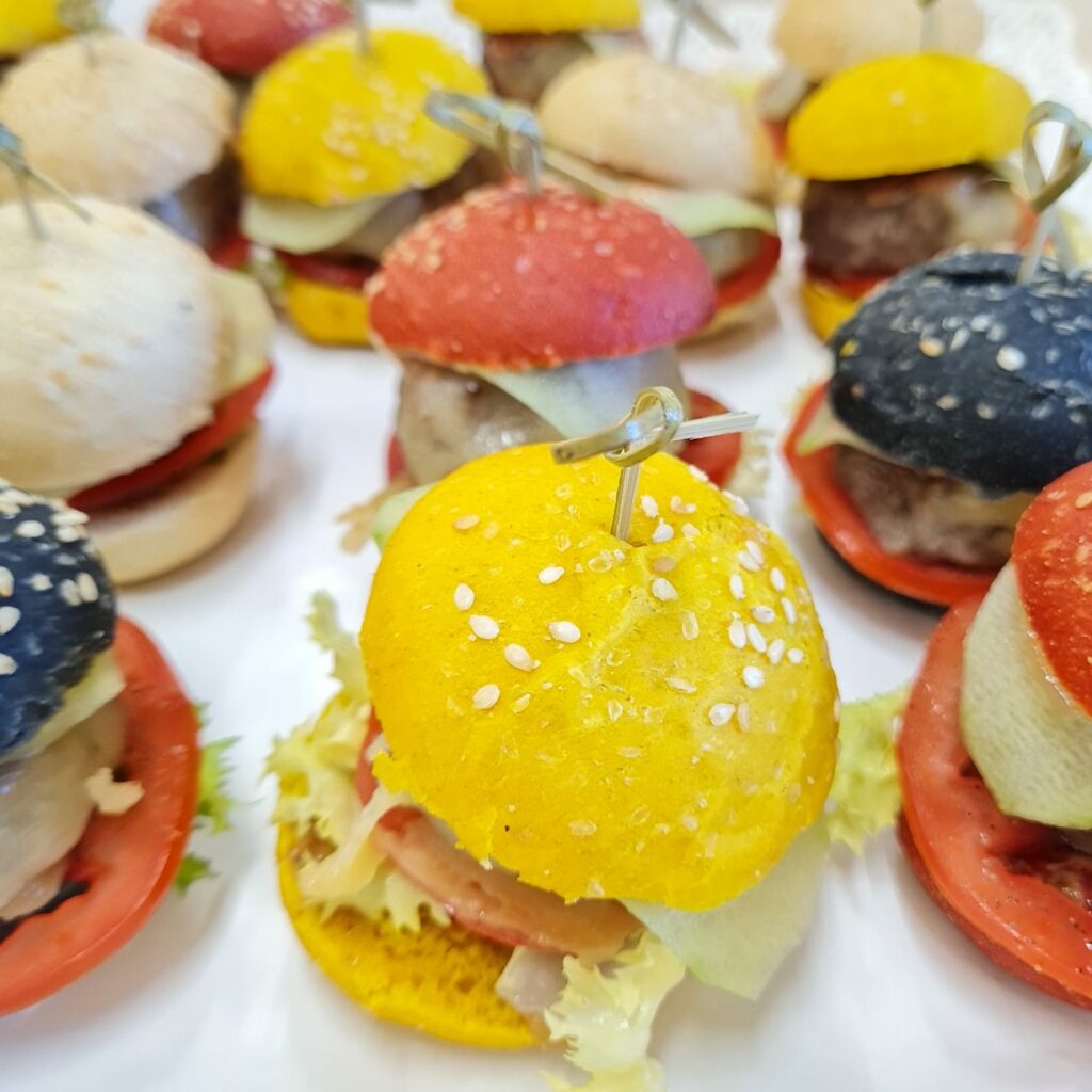 Fingerfood, süße Kreationen & Südtiroler Knödel
