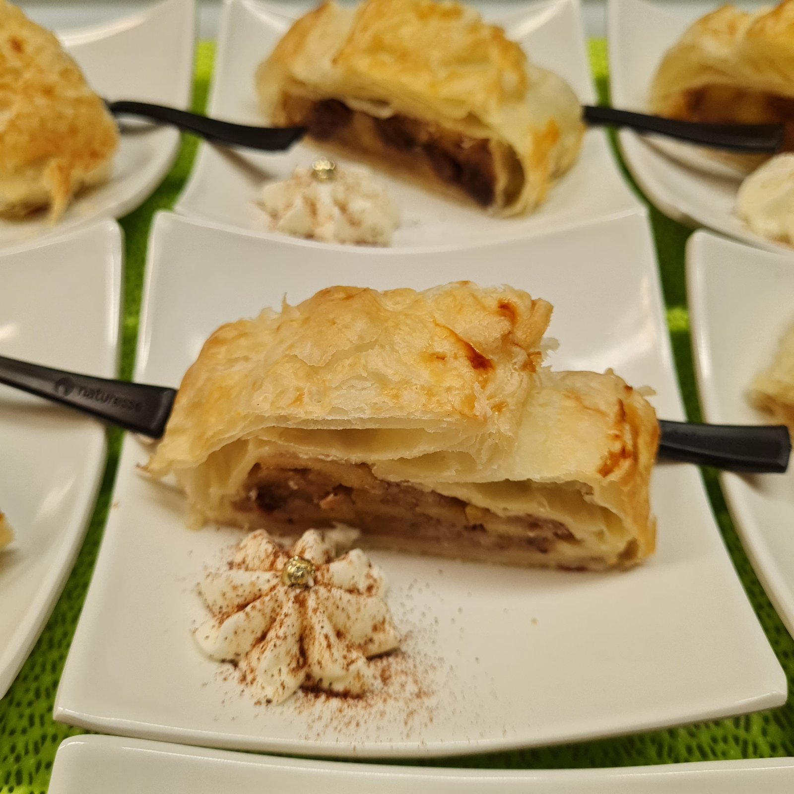 Apfelstrudel