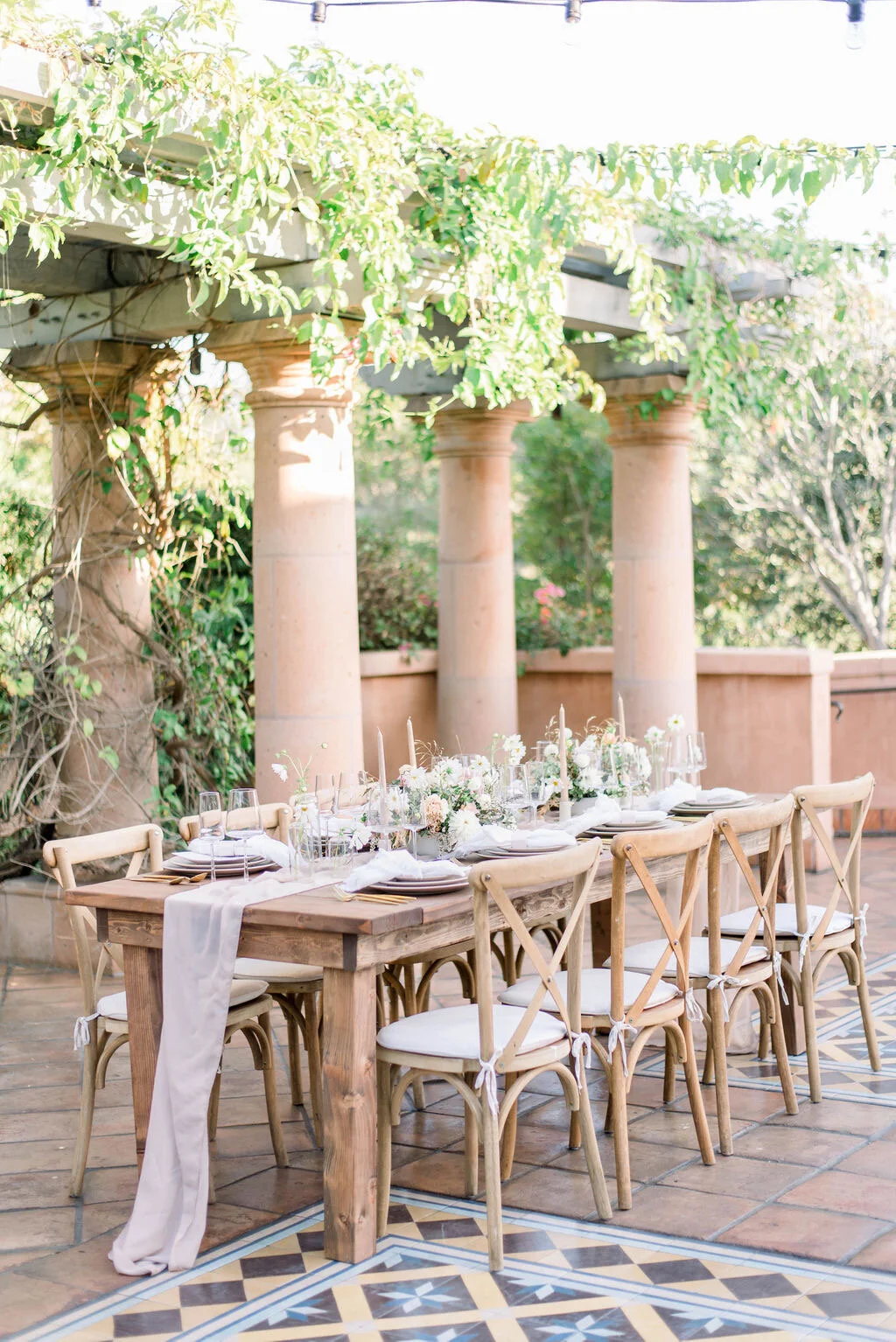 Längstisch-Vermietung (8 Plätze)